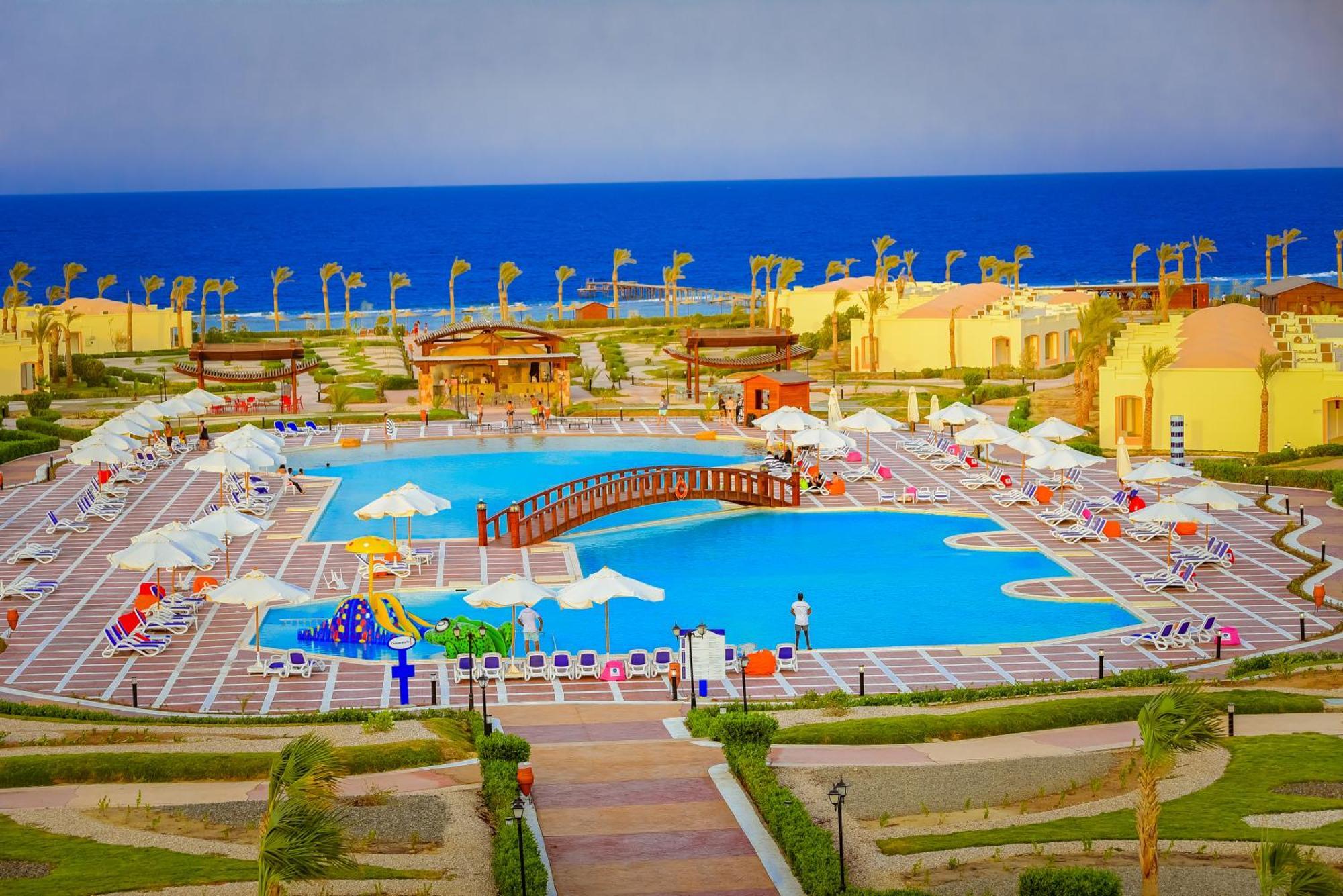 Amarina Queen Resort & Aqua Park Marsa Alam ภายนอก รูปภาพ