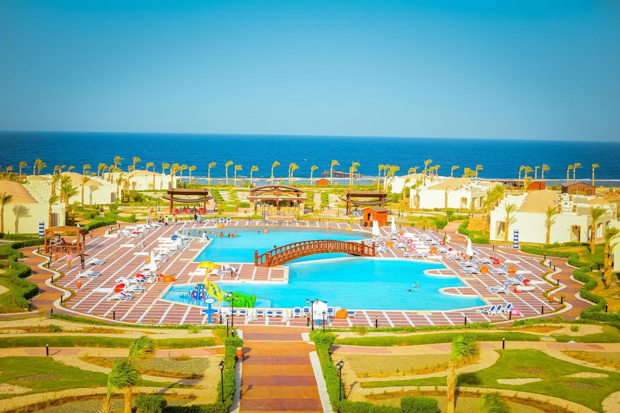 Amarina Queen Resort & Aqua Park Marsa Alam ภายนอก รูปภาพ