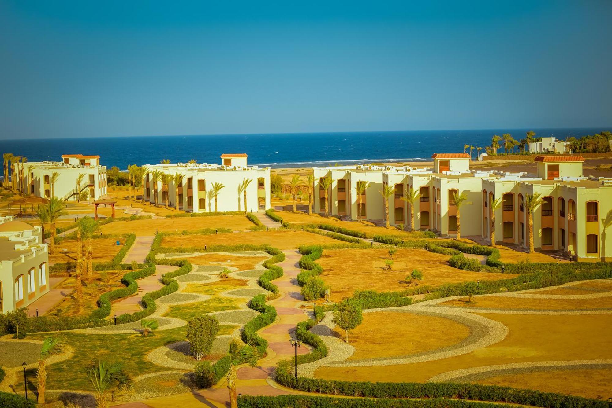 Amarina Queen Resort & Aqua Park Marsa Alam ภายนอก รูปภาพ